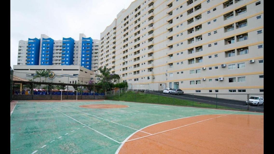 Hotel Golden Dolphin Com Cafe Da Manha! Piscinas 24H Caldas Novas Exteriör bild