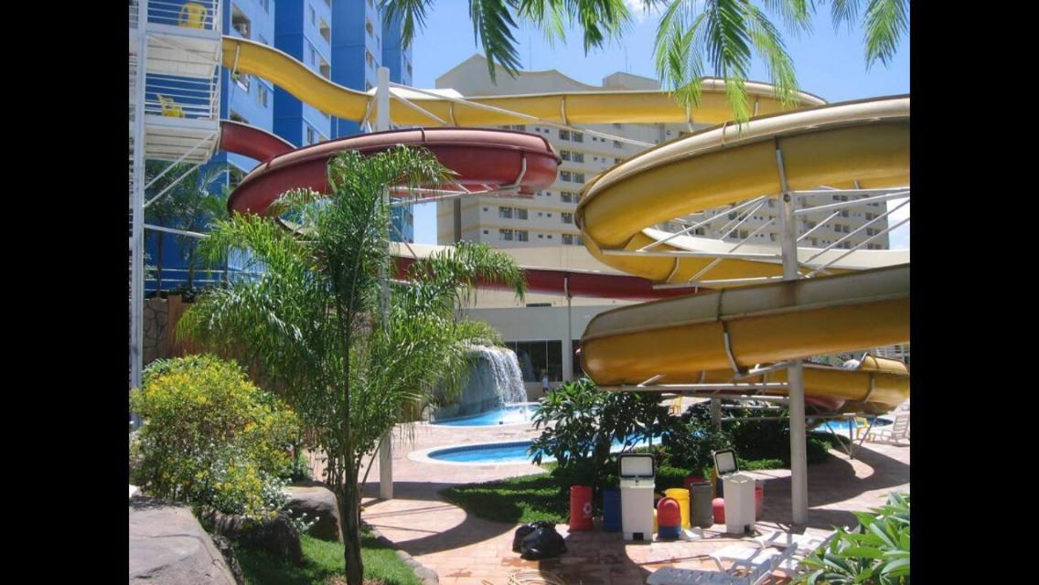 Hotel Golden Dolphin Com Cafe Da Manha! Piscinas 24H Caldas Novas Exteriör bild