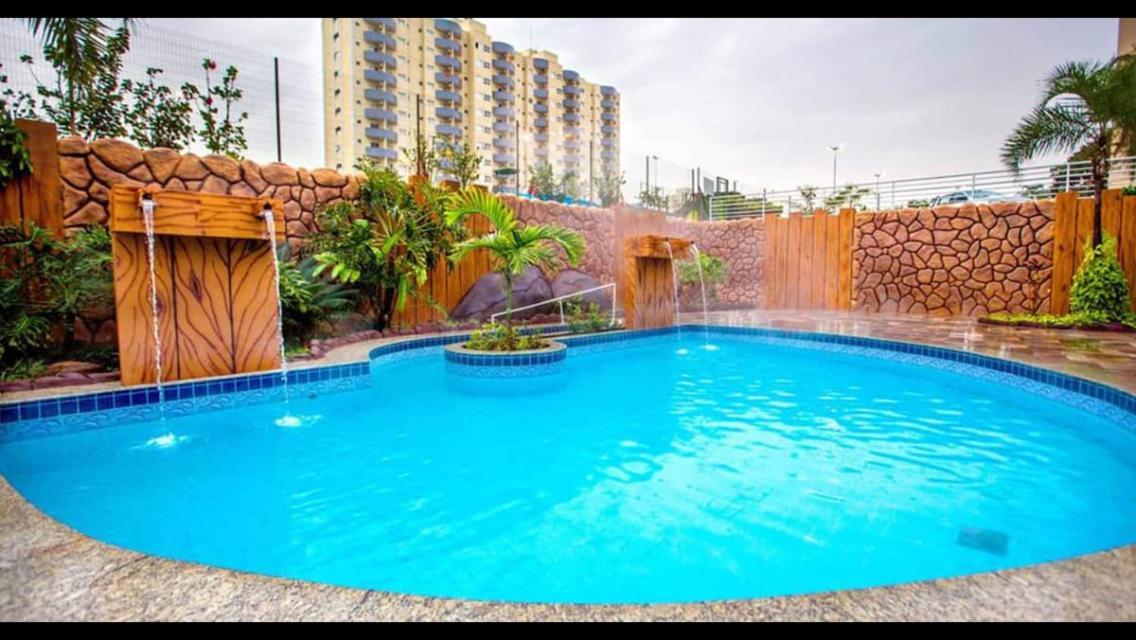 Hotel Golden Dolphin Com Cafe Da Manha! Piscinas 24H Caldas Novas Exteriör bild