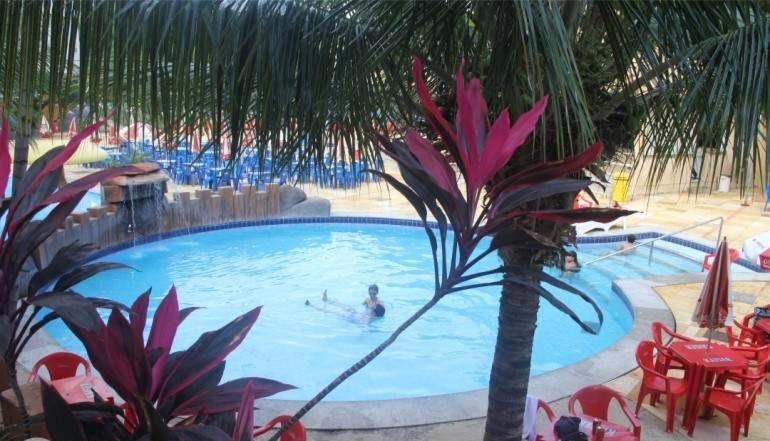 Hotel Golden Dolphin Com Cafe Da Manha! Piscinas 24H Caldas Novas Exteriör bild